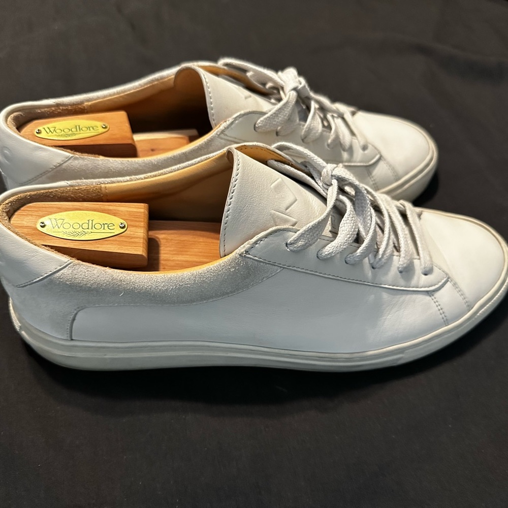 Koio Capri in stone